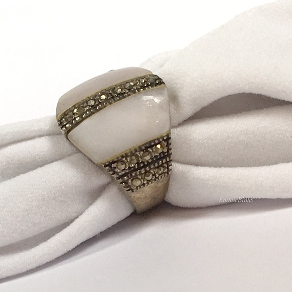 Vintage Silver 925 MOP & Marcasite Cocktail Ring - Picture 9 of 11